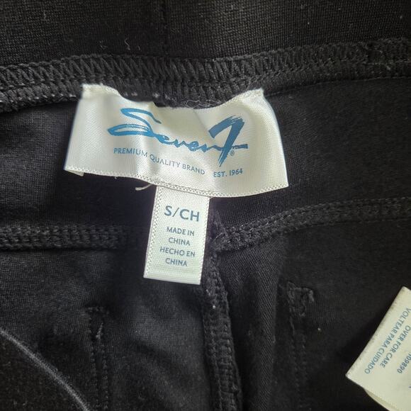 Seven7 black pull on leggings with back pockets woman's size small - Picture 2 of 7